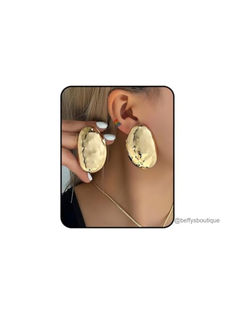 Chunky Hammered Oval Stud Earrings 18K Gold Tone Plated Lightweight